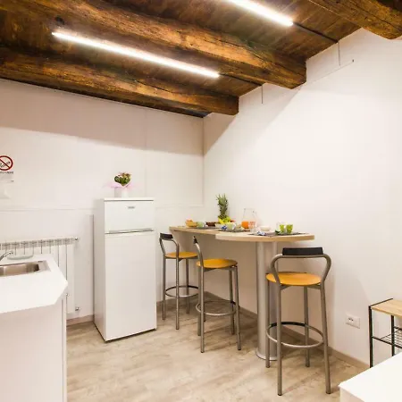 Loft Maison 1706 Lago Orta Apartment Borgomanero